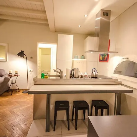 Azeglio Apartment, A Due Passi Da Piazza Maggiore Apartment Bologna