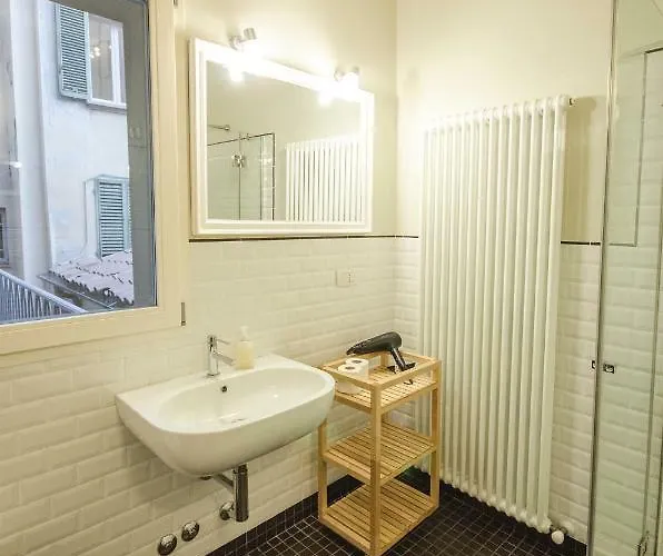 شقة Azeglio Apartment, A Due Passi Da Piazza Maggiore *