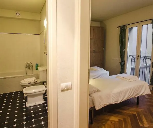 Azeglio Apartment, A Due Passi Da Piazza Maggiore شقة