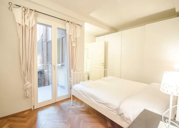 شقة Azeglio Apartment, A Due Passi Da Piazza Maggiore بولونيا