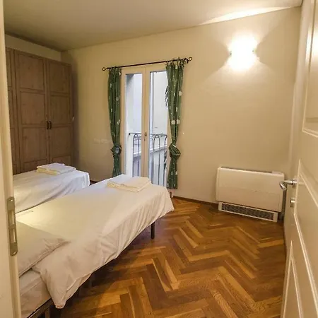 Lejlighed Azeglio Apartment, A Due Passi Da Piazza Maggiore